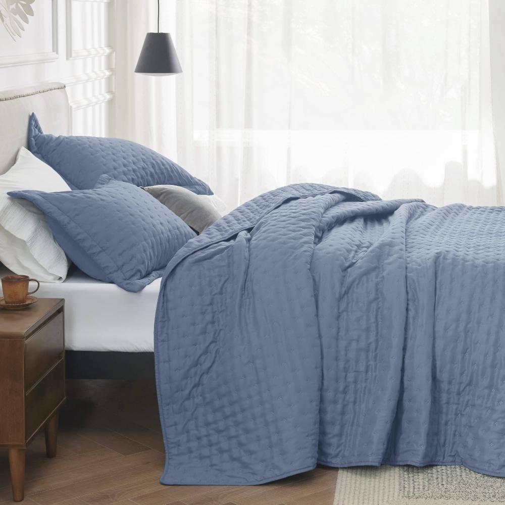 Luna Midnight Quilt Set